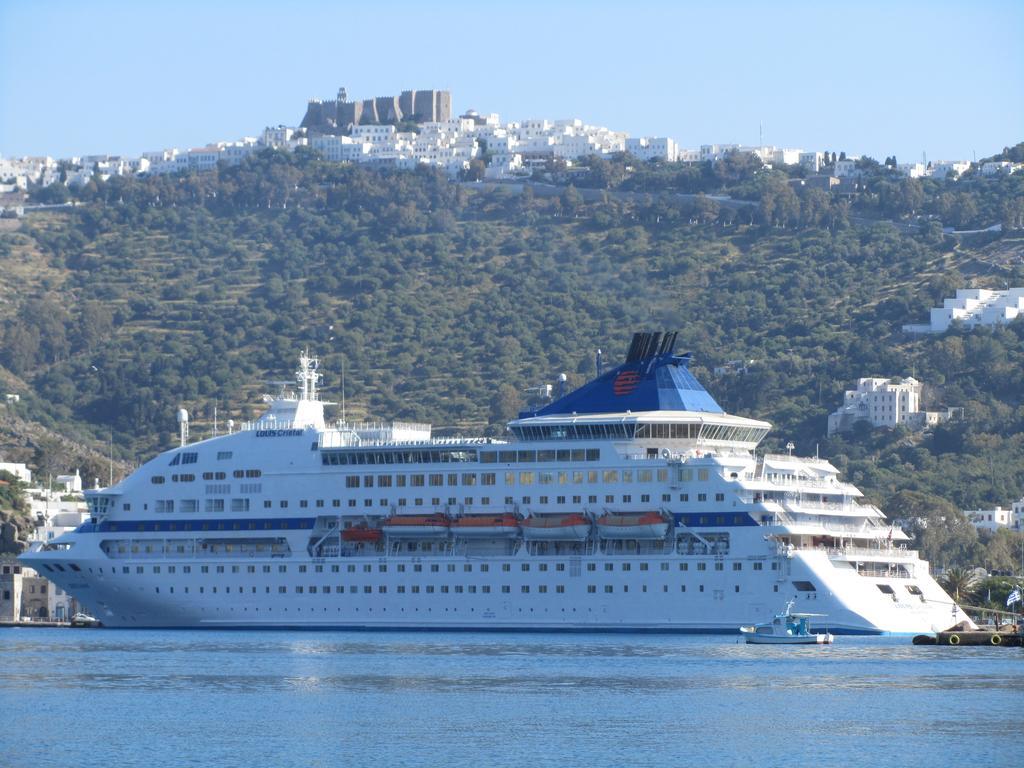 Porto Scoutari Romantic Hotel Skála Exteriér fotografie