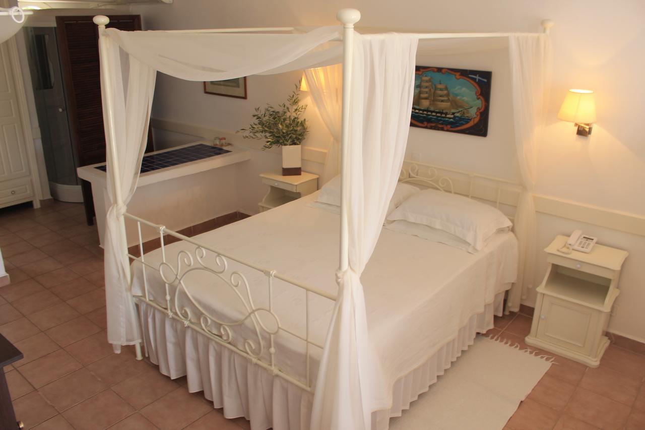 Porto Scoutari Romantic Hotel Skála Exteriér fotografie