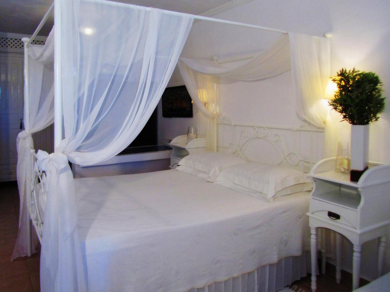 Porto Scoutari Romantic Hotel Skála Exteriér fotografie