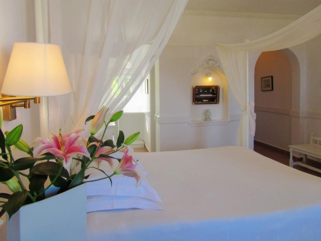 Porto Scoutari Romantic Hotel Skála Exteriér fotografie